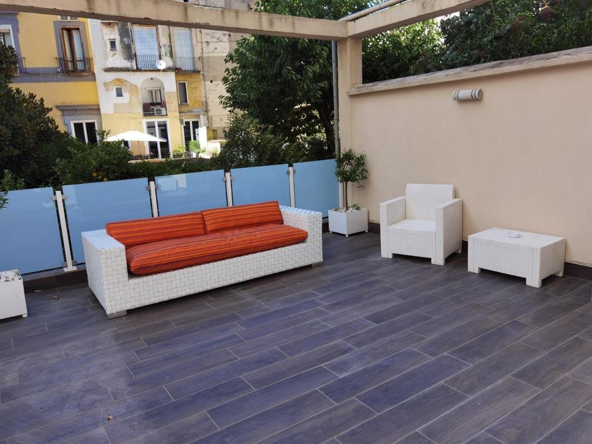 Regina Margherita Suite Napoli Esterno foto