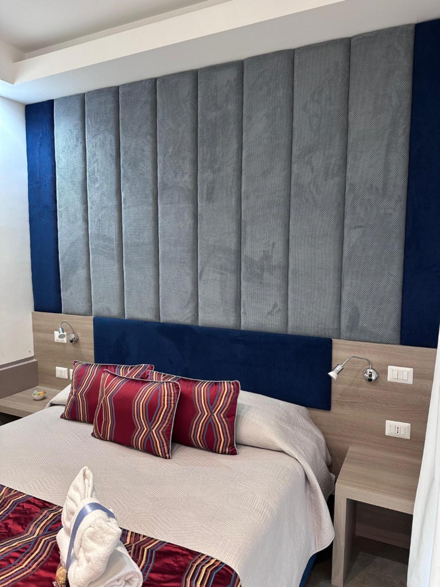 Regina Margherita Suite Napoli Esterno foto