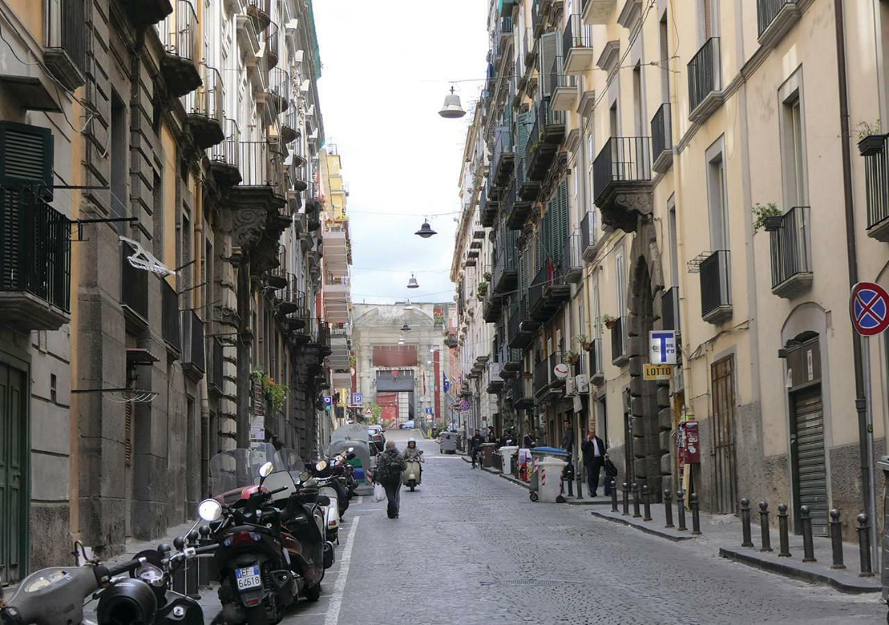 Regina Margherita Suite Napoli Esterno foto