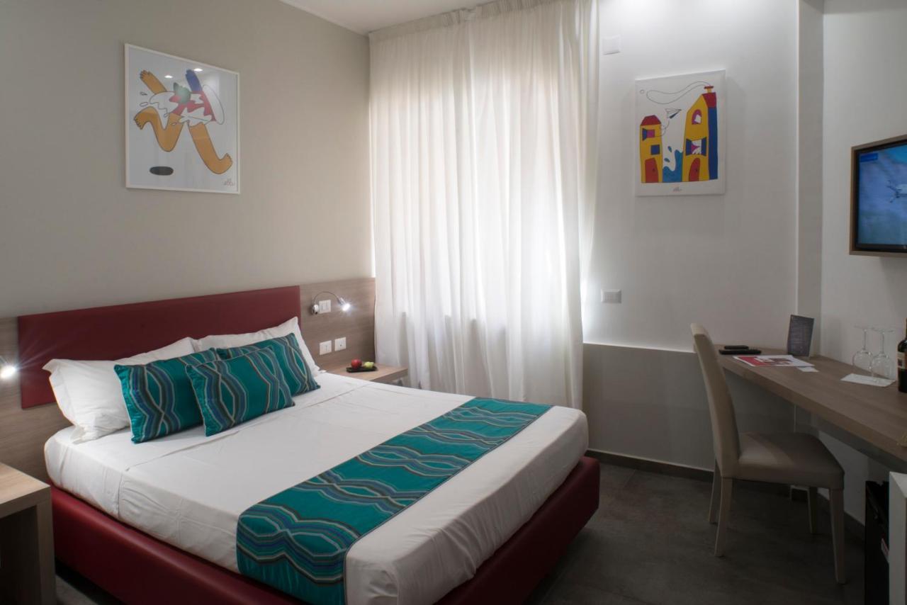 Regina Margherita Suite Napoli Esterno foto